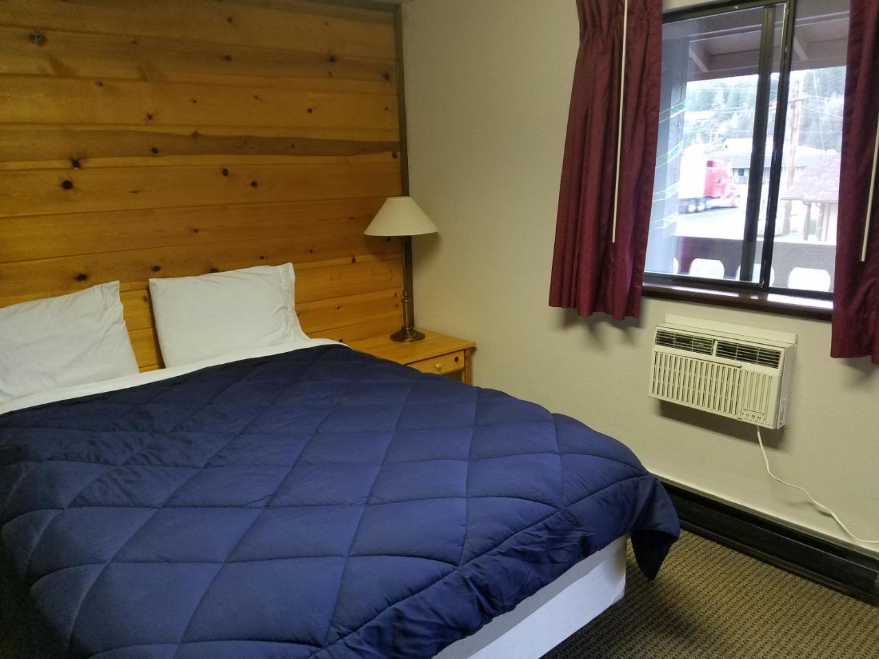 Packwood Inn Экстерьер фото