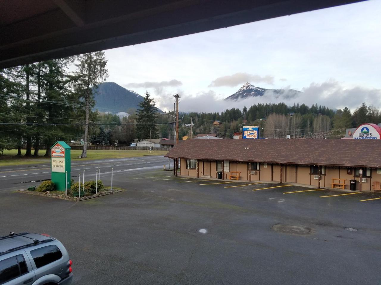 Packwood Inn Экстерьер фото